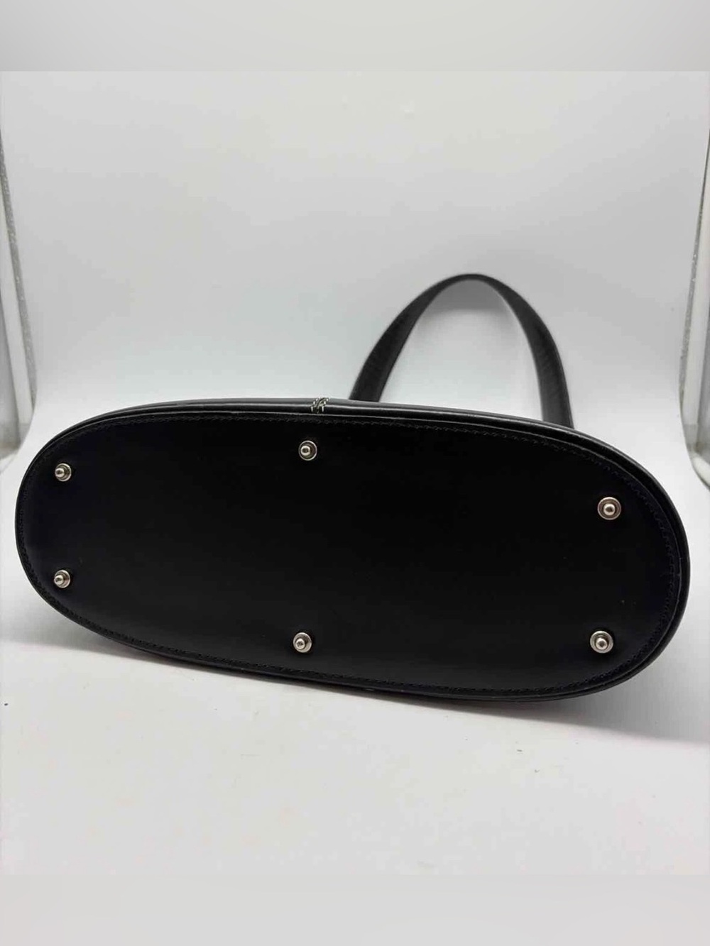 Dooney and Bourke
Leather handbag - Picture 4 of 15
